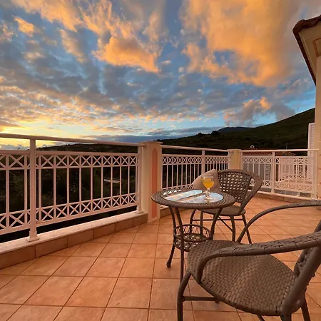 Kaminia Rose Private Pool&jacuzzi *