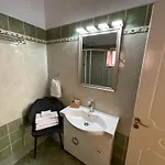 Kaminia Rose Private Pool & Jacuzzi