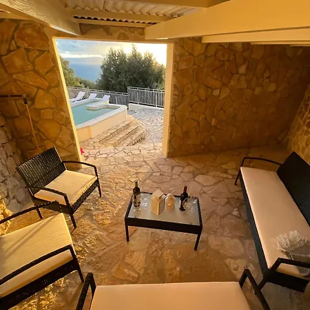 빌라 Kaminia Rose Private Pool & Jacuzzi *