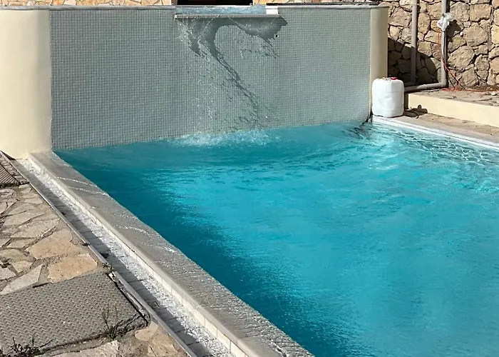 Kaminia Rose Private Pool & Jacuzzi * Ratzaklíon