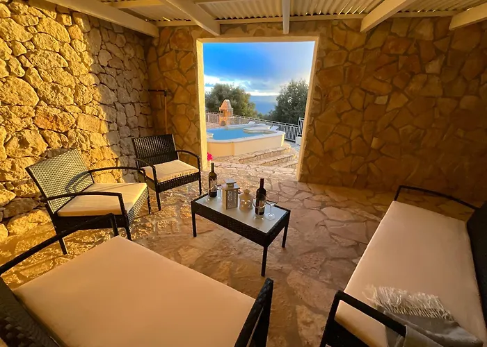 Vilă Kaminia Rose Private Pool & Jacuzzi Ratzaklíon
