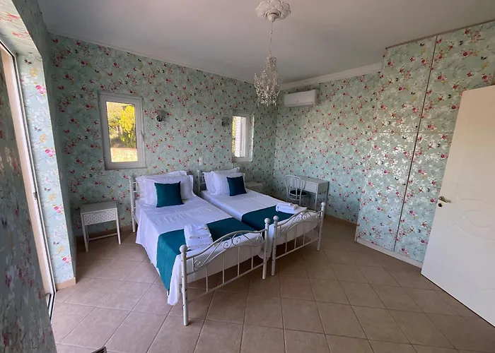Vilă Kaminia Rose Private Pool & Jacuzzi *