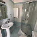 Kaminia Rose Private Pool & Jacuzzi וילה