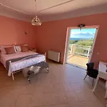 Kaminia Rose Private Pool & Jacuzzi Ratzaklíon